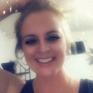 Meet your Posher, Erika